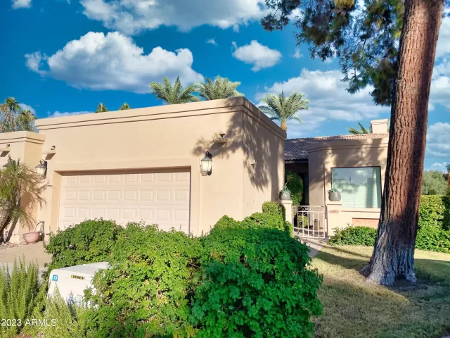 MLS: 6624129 Condo For Sale