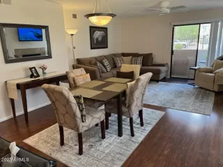 Photo #2: 6624282 Listing