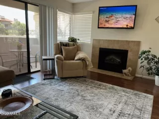 Photo #3: 6624282 Listing