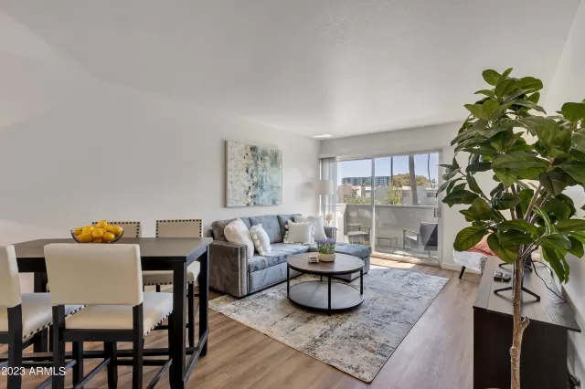 MLS: 6624437 Condo For Sale