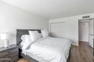 Photo #2: 6624437 Listing