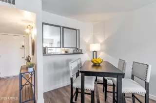 Photo #3: 6624437 Listing