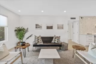 Photo #1: 6624482 Listing 