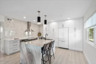 Photo #4: 6624482 Listing 