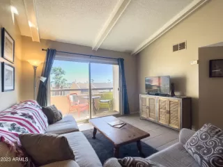 Photo #2: 6624535 Listing