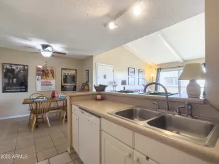 Photo #6: 6624535 Listing