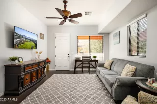 Photo #3: 6624619 Listing