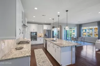 Photo #4: 6624629 Listing 