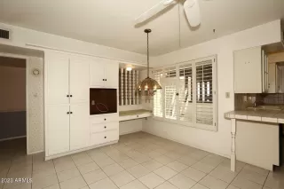 Photo #6: 6624863 Listing