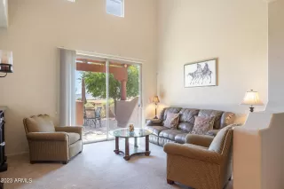 Photo #2: 6624923 Listing