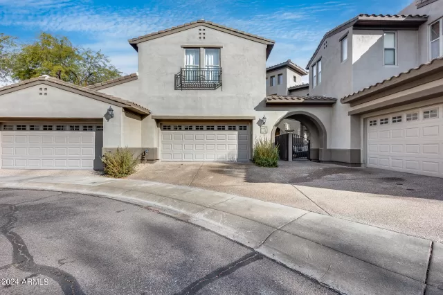 MLS: 6625103 Condo For Sale