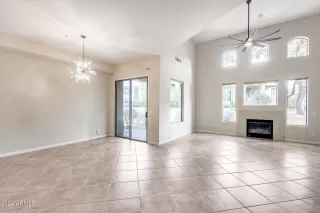 Photo #2: 6625103 Listing