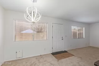 Photo #5: 6625170 Listing