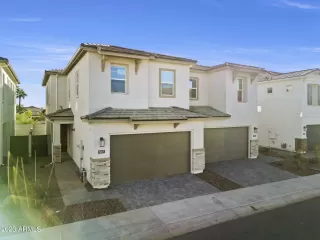 Photo #1: 6625195 Listing