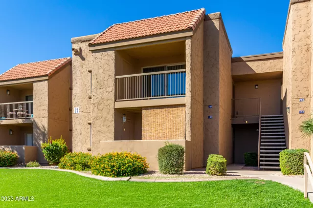 MLS: 6625482 Condo For Sale