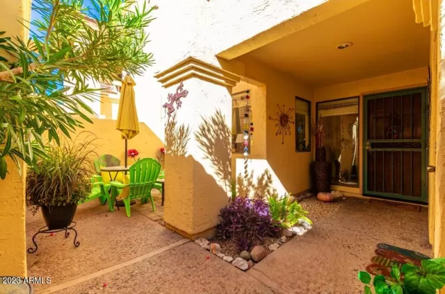MLS: 6625566 Condo For Sale