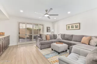 Photo #3: 6625743 Listing