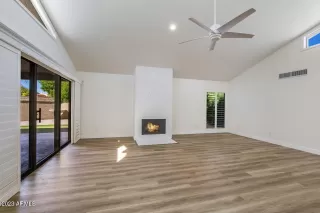 Photo #3: 6625866 Listing