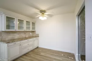 Photo #6: 6625866 Listing