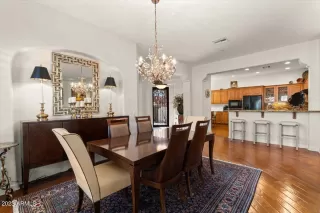 Photo #6: 6625941 Listing 