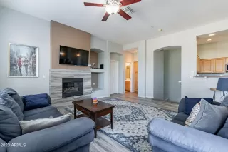 Photo #5: 6626241 Listing