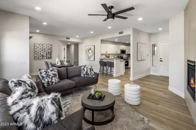 MLS: 6626305 Condo For Sale