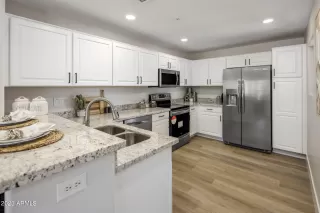 Photo #6: 6626305 Listing 