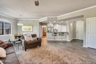 Photo #3: 6626373 Listing