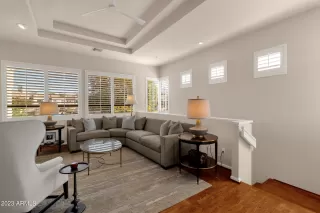 Photo #3: 6626703 Listing