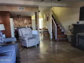 Photo #6: 6626833 Listing