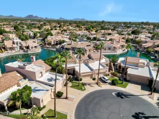 Photo #4: 6627099 Listing