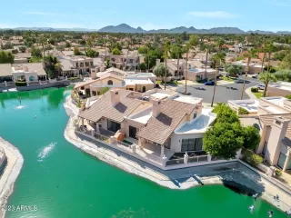 Photo #6: 6627099 Listing