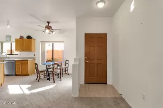 Photo #2: 6627156 Listing
