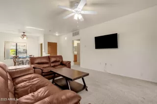 Photo #6: 6627156 Listing