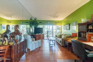 Photo #1: 6627282 Listing