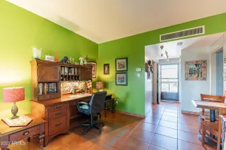 Photo #3: 6627282 Listing