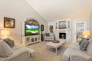 Photo #3: 6627529 Listing