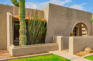 Photo #3: 6627610 Listing