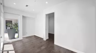 Photo #4: 6627683 Listing