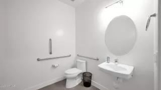 Photo #5: 6627683 Listing