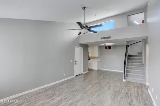 Photo #2: 6627708 Listing