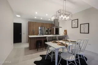 Photo #1: 6627878 Listing 