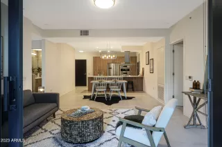 Photo #5: 6627878 Listing 