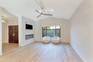 Photo #3: 6627965 Listing