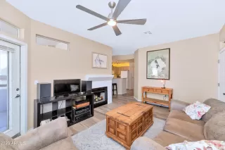 Photo #2: 6628047 Listing 