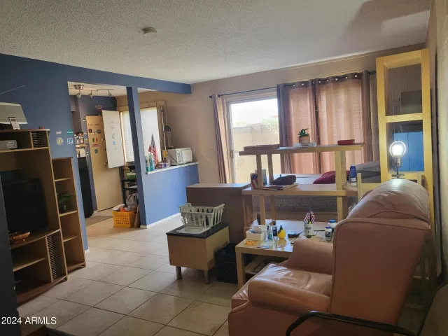 MLS: 6628124 Condo For Sale