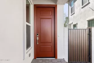 Photo #3: 6628170 Listing