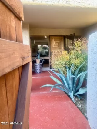 Photo #1: 6628183 Listing 