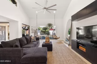 Photo #6: 6628183 Listing 