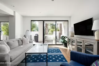 Photo #1: 6628246 Listing